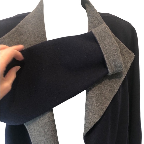 Talbots Double-Face Wing Collar Wool Blend Jacket  Sz. M Solid Navy Gray Cozy - Picture 4 of 7